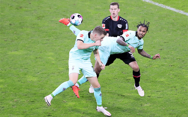 多米官方入口 -包含赛地聚焦——德甲冲刺阶段热度飙升；休斯敦火箭豪取连胜；压力陡增；身体对抗强度拉满的词条