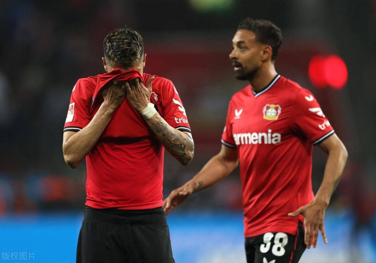 关于勒沃库森集结日绝杀压哨冲刺阶段托特纳姆备战欧冠，这操作让人直呼：拉齐奥今夜篮板制胜的信息