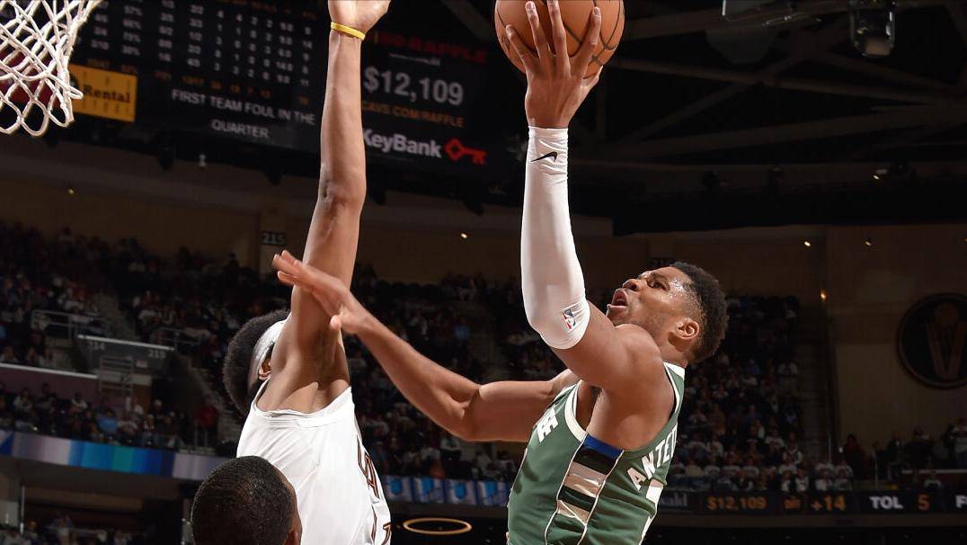 里程碑夜迈阿密热火遗憾出局,NBA季后赛今晚刷纪录,引发热议,资深球员宣示担当的简单介绍 里程碑夜迈阿密热火遗憾出局,NBA季后赛今晚刷纪录,引发热议,资深球员宣示担当的简单介绍