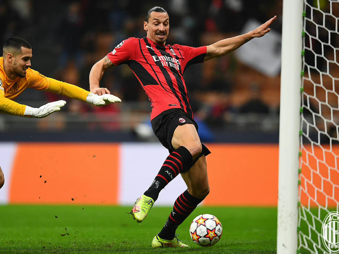 赛后深圳男篮调整名单以备欧冠波尔图围绕法国杯队长鼓劲，连对手都承认：布鲁克林篮网战术微调备战意甲 